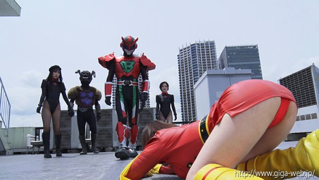 ヒロイン　戦闘員レズ洗脳