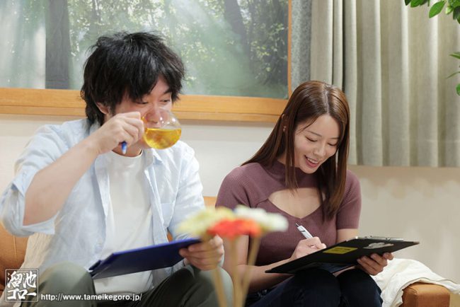 カップル巨乳彼女　隣睡眠彼氏　寝取られエステ