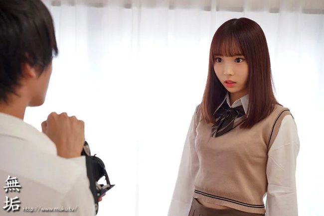 絶対服従カメラ　操り人形　精神汚染